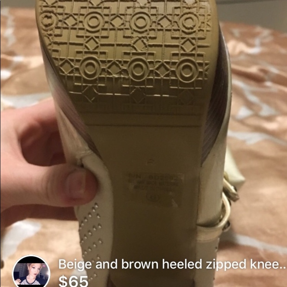High heel boots - Picture 3 of 3